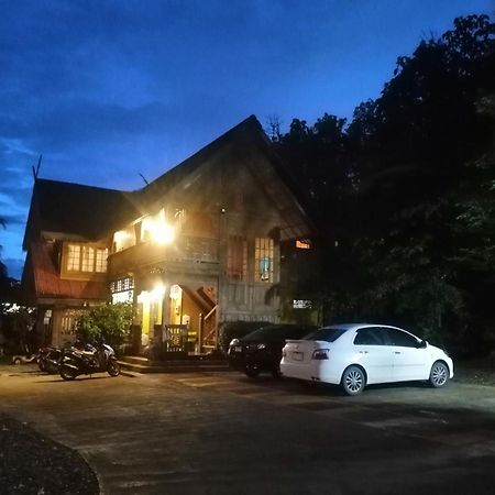 Crossroads House Hotel Mae Hong Son Ngoại thất bức ảnh